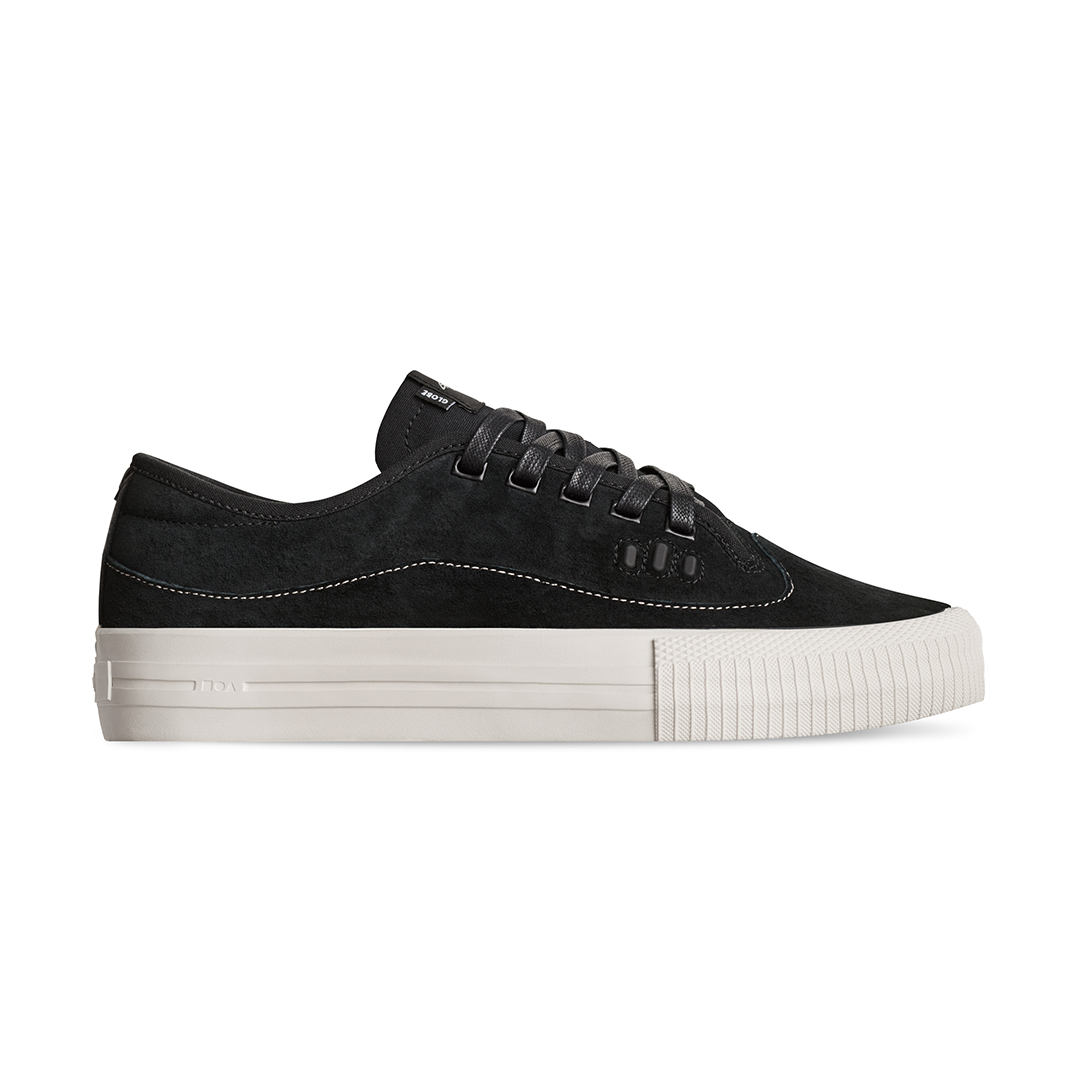 Globe Gillette Black Suede